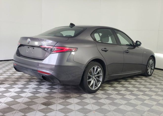 2024 Alfa Romeo Giulia Ti AWD 4D Sedan