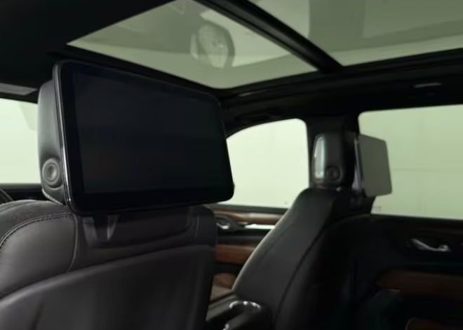 2023 GMC Yukon Denali Ultimate