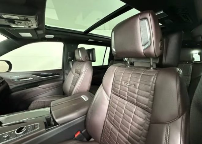 2023 Cadillac Escalade ESV Premium Luxury Platinum