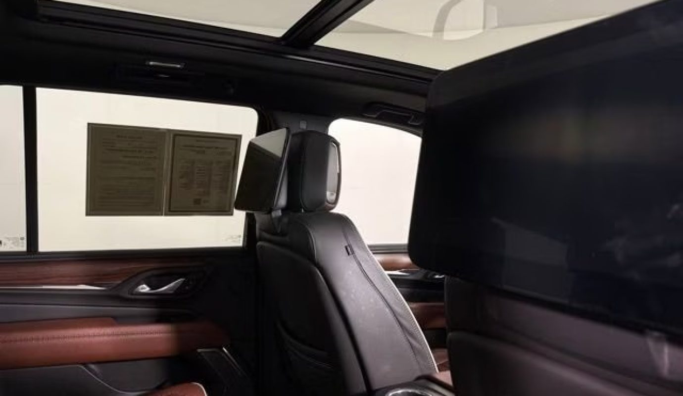 2023 GMC Yukon Denali Ultimate